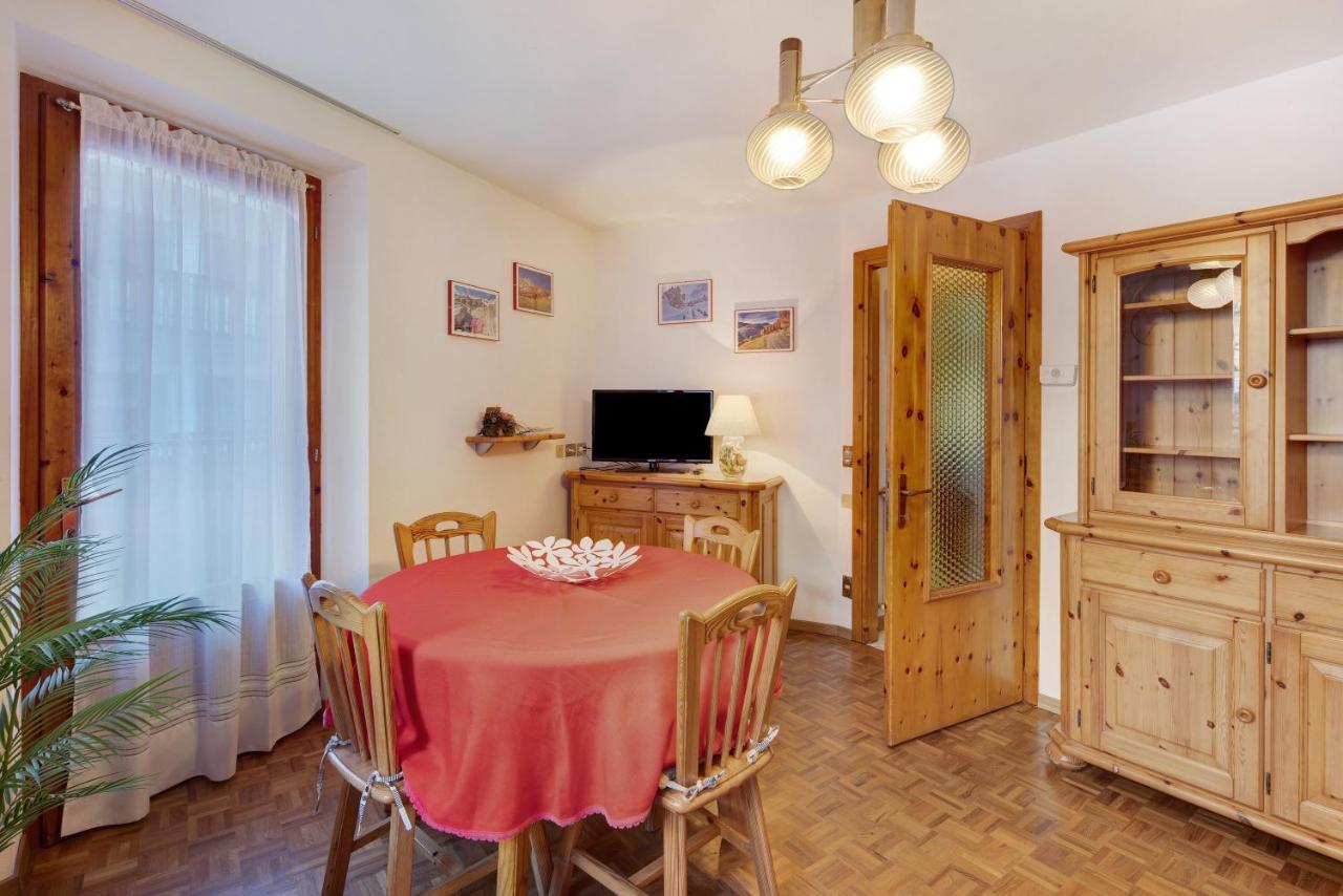 A Due Passi Valdidentro Apartment Isolaccia Exterior photo