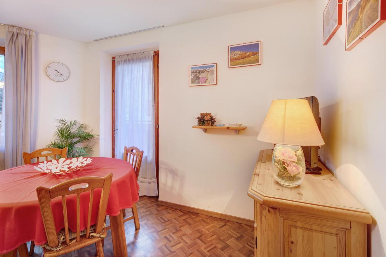 A Due Passi Valdidentro Apartment Isolaccia Exterior photo