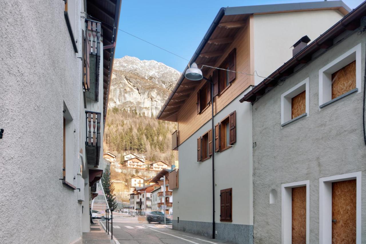 A Due Passi Valdidentro Apartment Isolaccia Exterior photo
